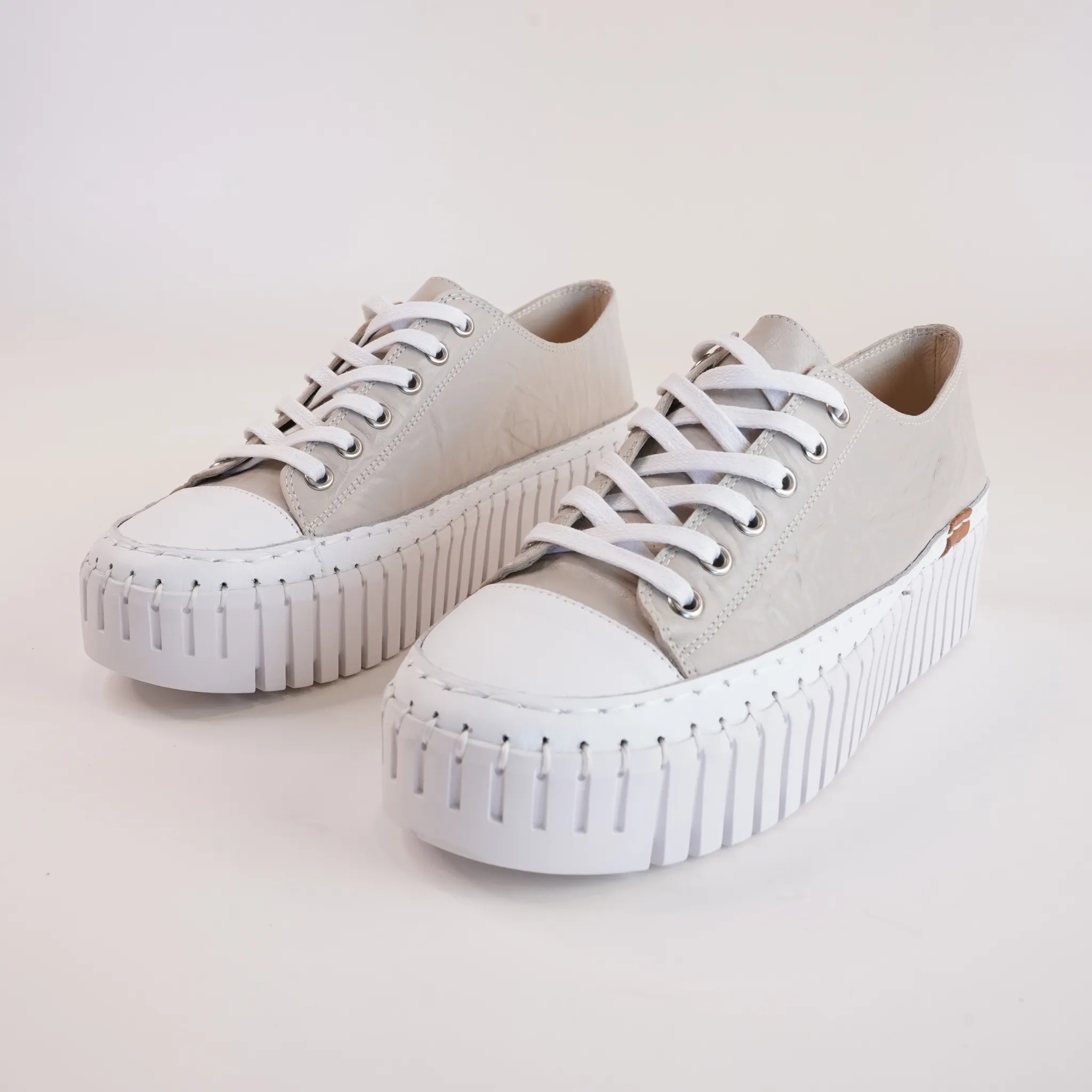 Baselo White/ Almond Leather Sneakers