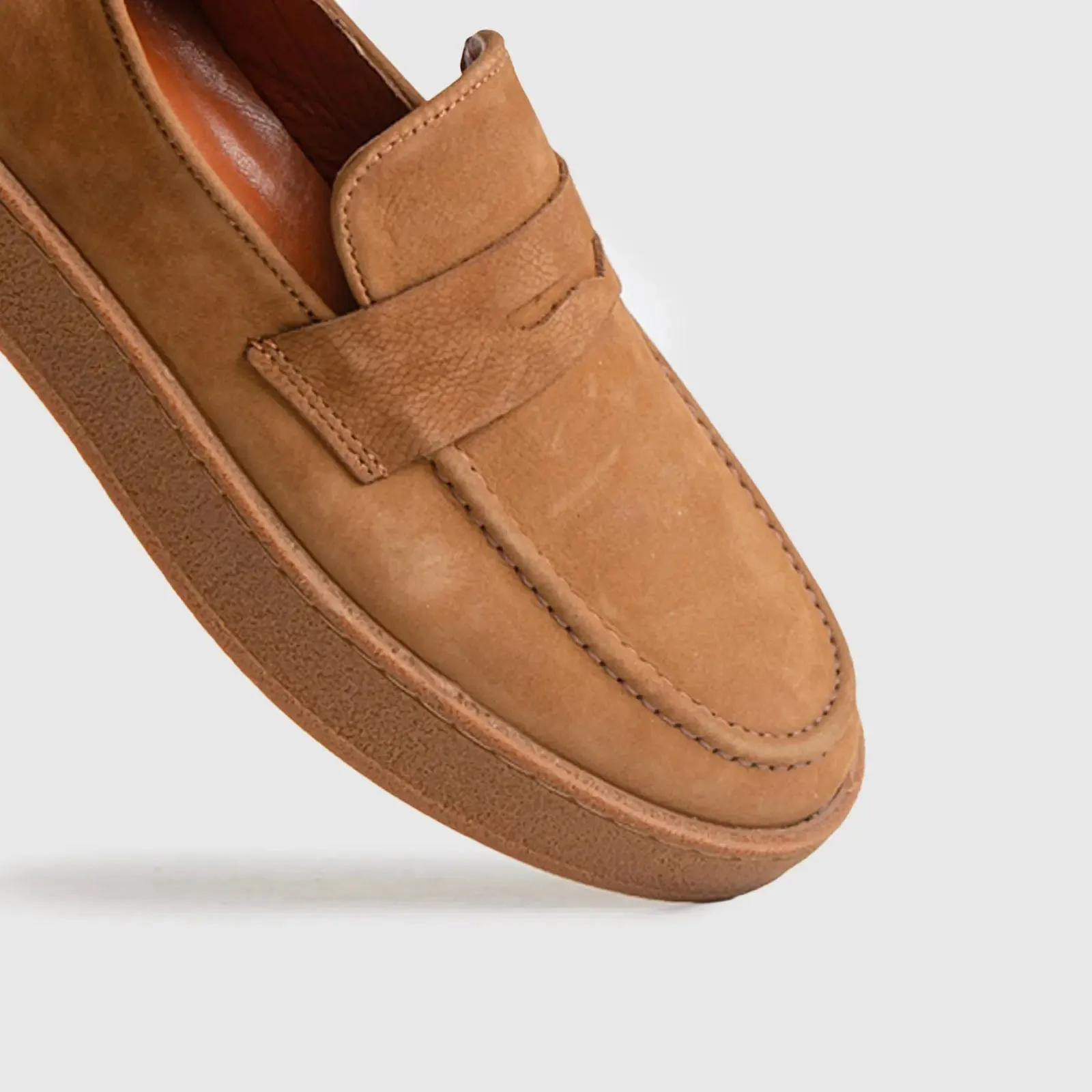 Casual Slip-on Sneakers 2214 Tan