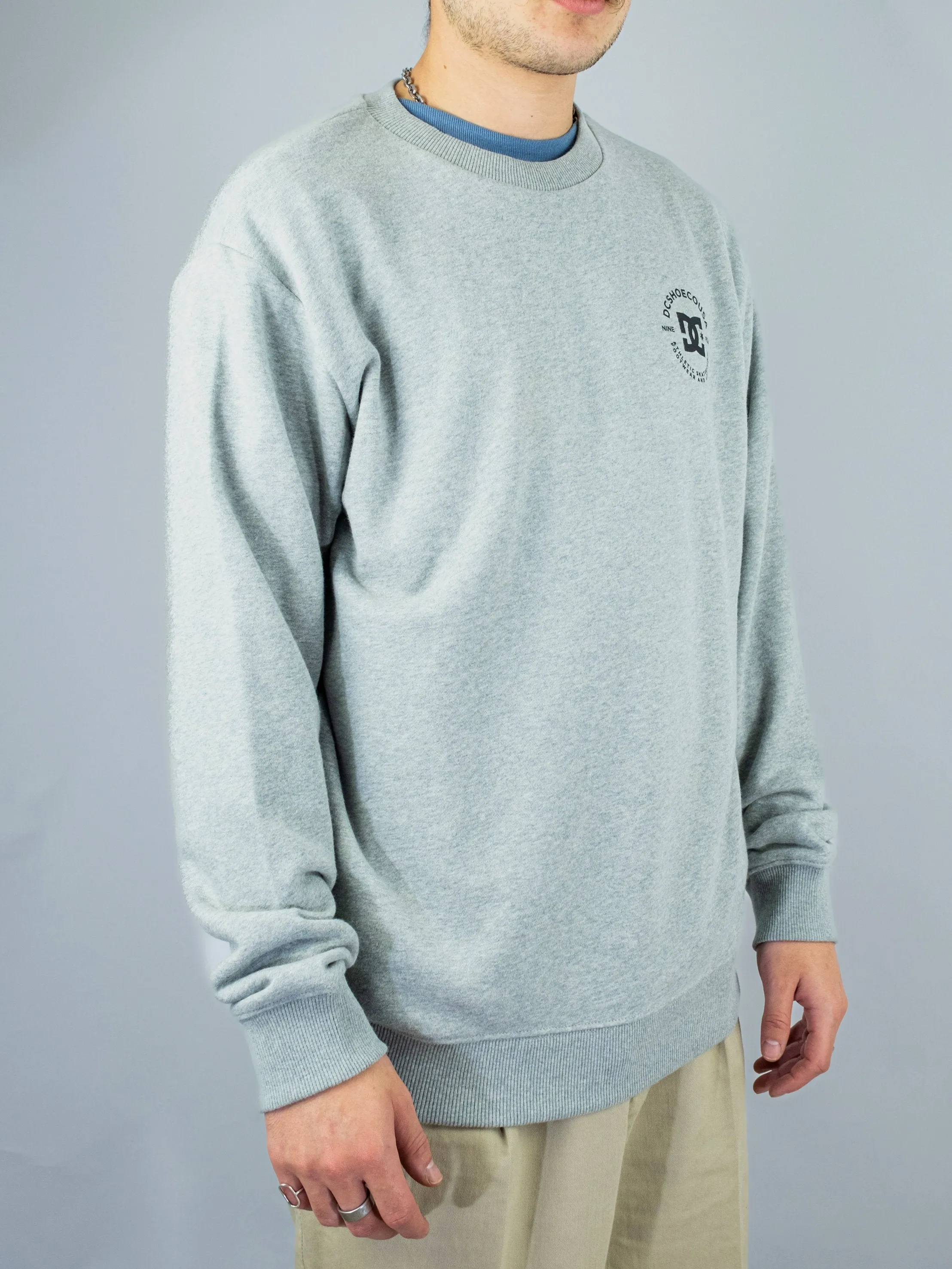 DC Shoes – Star Pilot Terry Cloth Crew Sweat Shirt – Heather Grey – 2XL Only Last