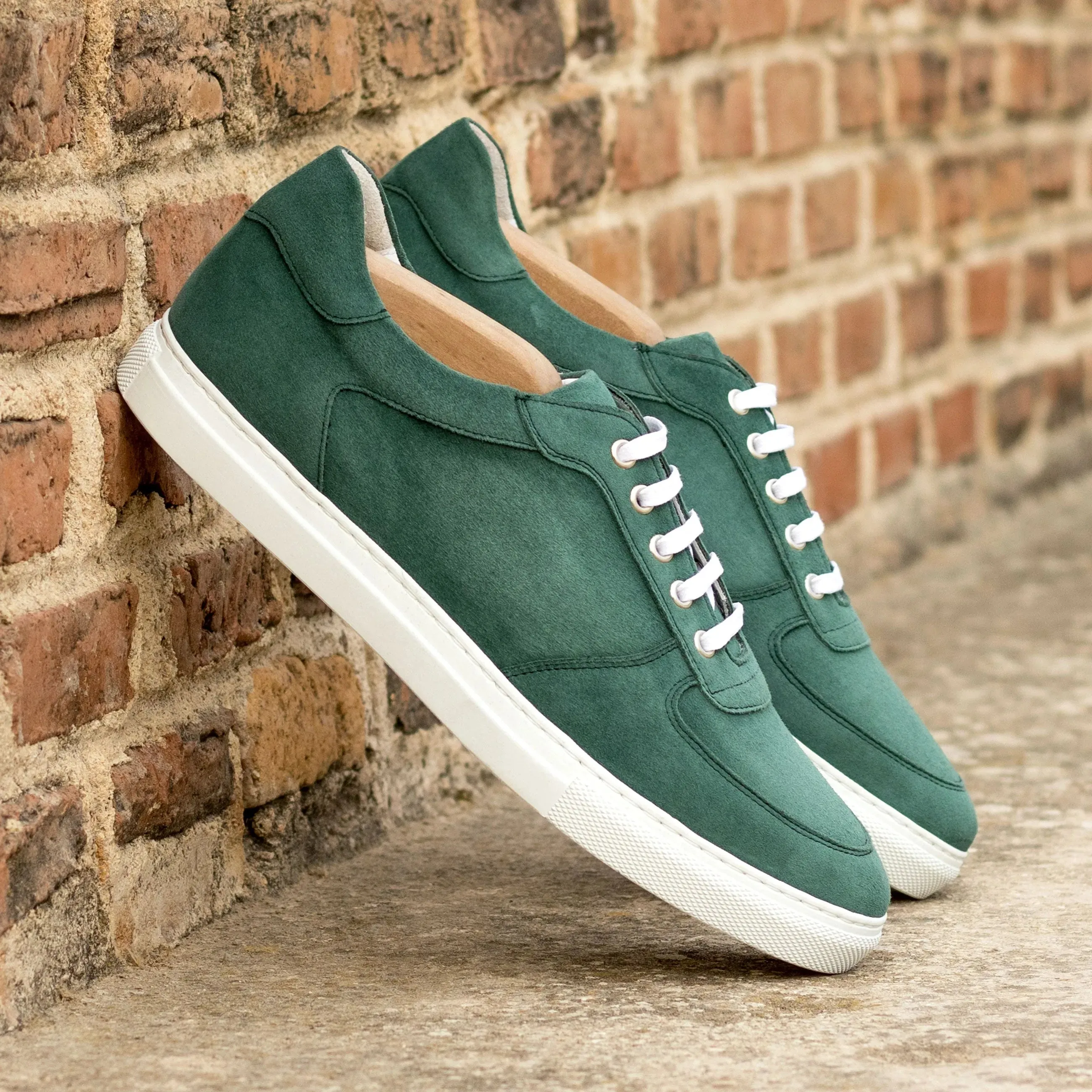 Demion Low Top Sneaker