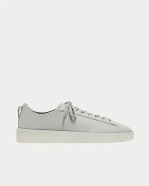 ESSENTIALS Tennis Low Perla Low Top Sneakers
