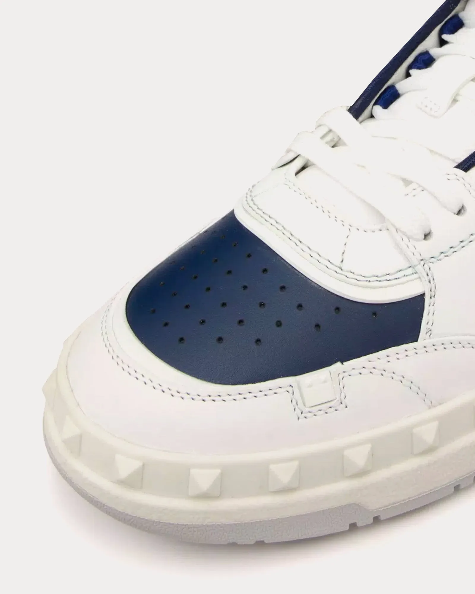Freedots Calfskin White / Blue Low Top Sneakers