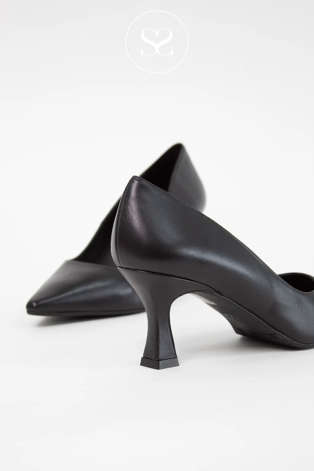 LODI NEW JONA FULL BLACK LEATHER COURT SHOES ( BLACK INSOLE/BASE)
