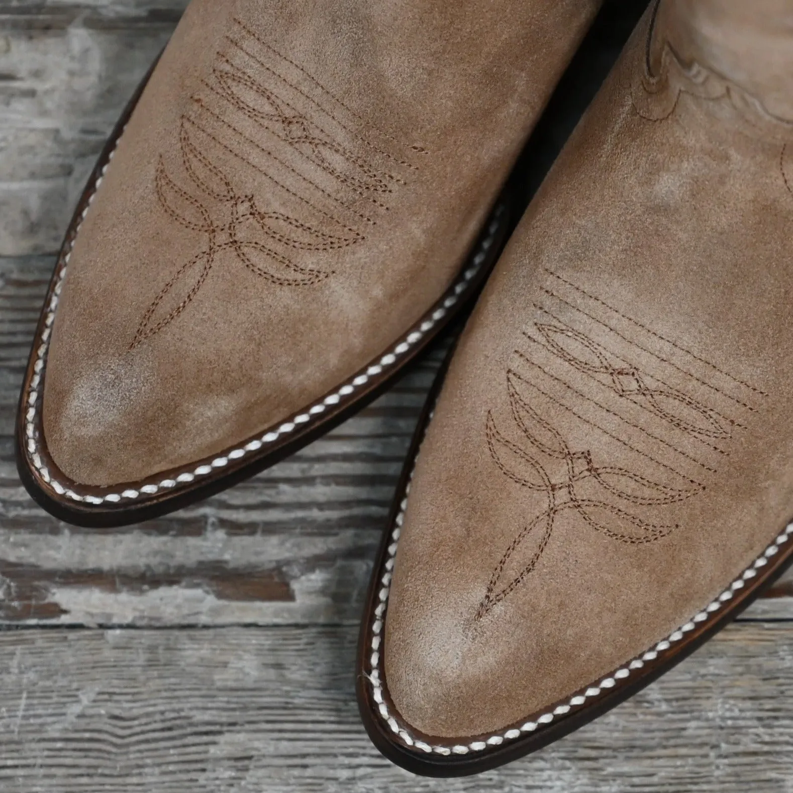 Macie Bean Mind Your Own Biscuits Boots in Tabaco