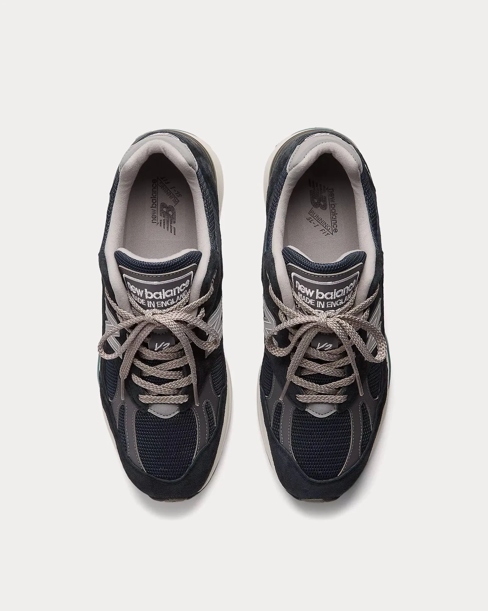 MADE in UK 991v2 Dark Navy / Smoked Pearl / Silver Low Top Sneakers