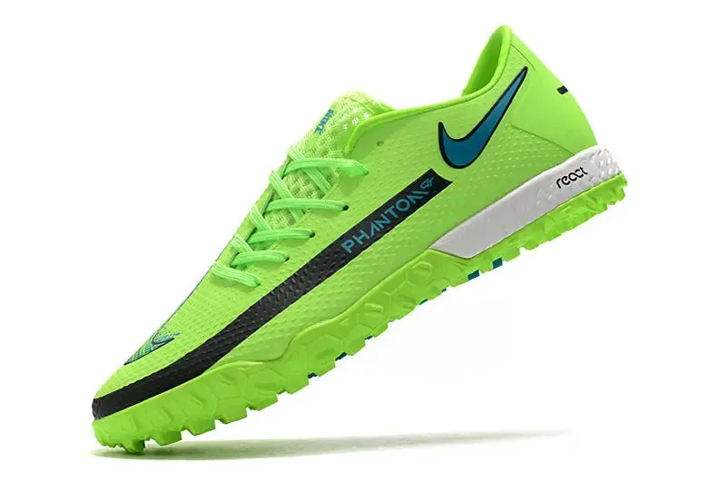 Nike React Phantom GT Pro TF