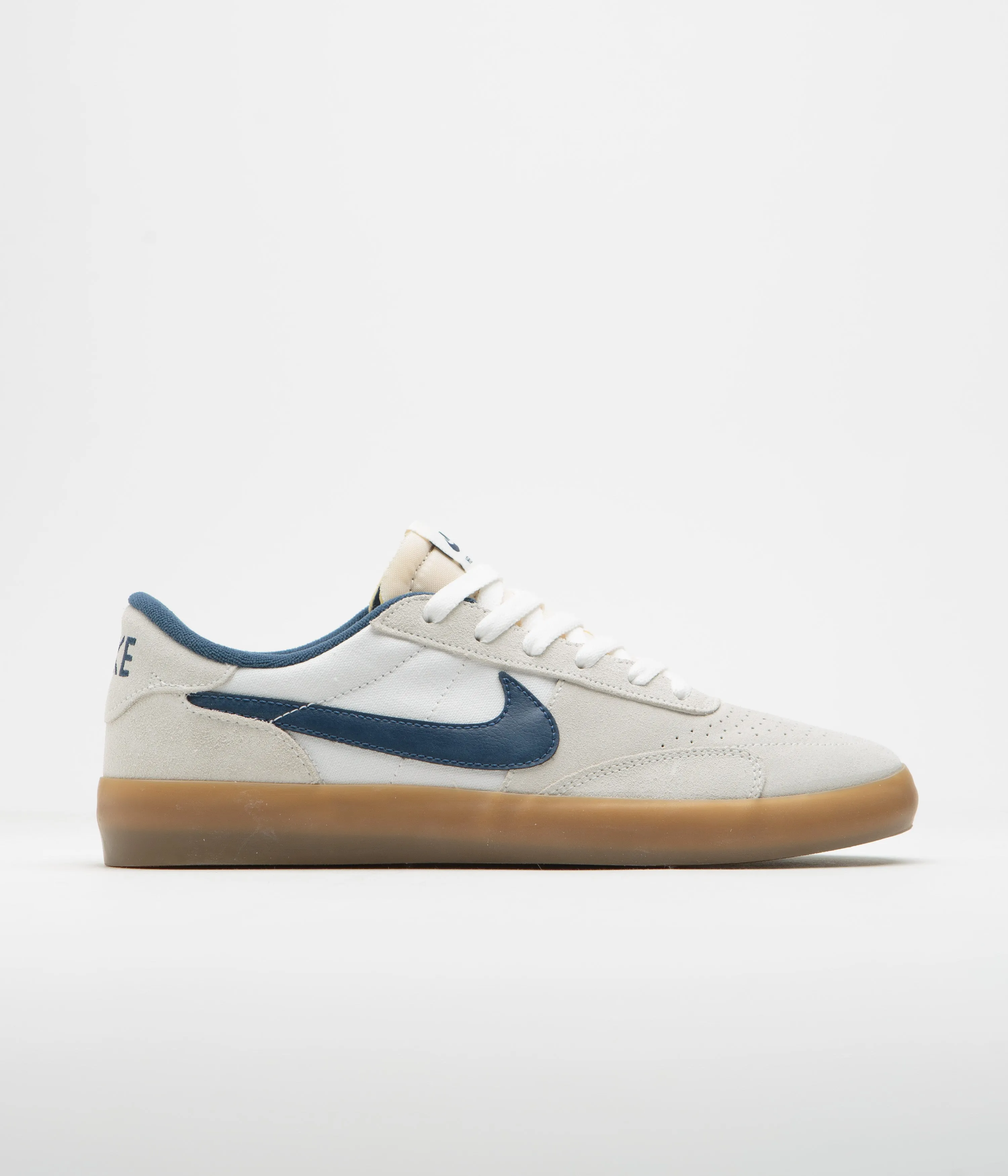 Nike SB Heritage Vulc Shoes - Summit White / Navy - White - Gum Light Brown