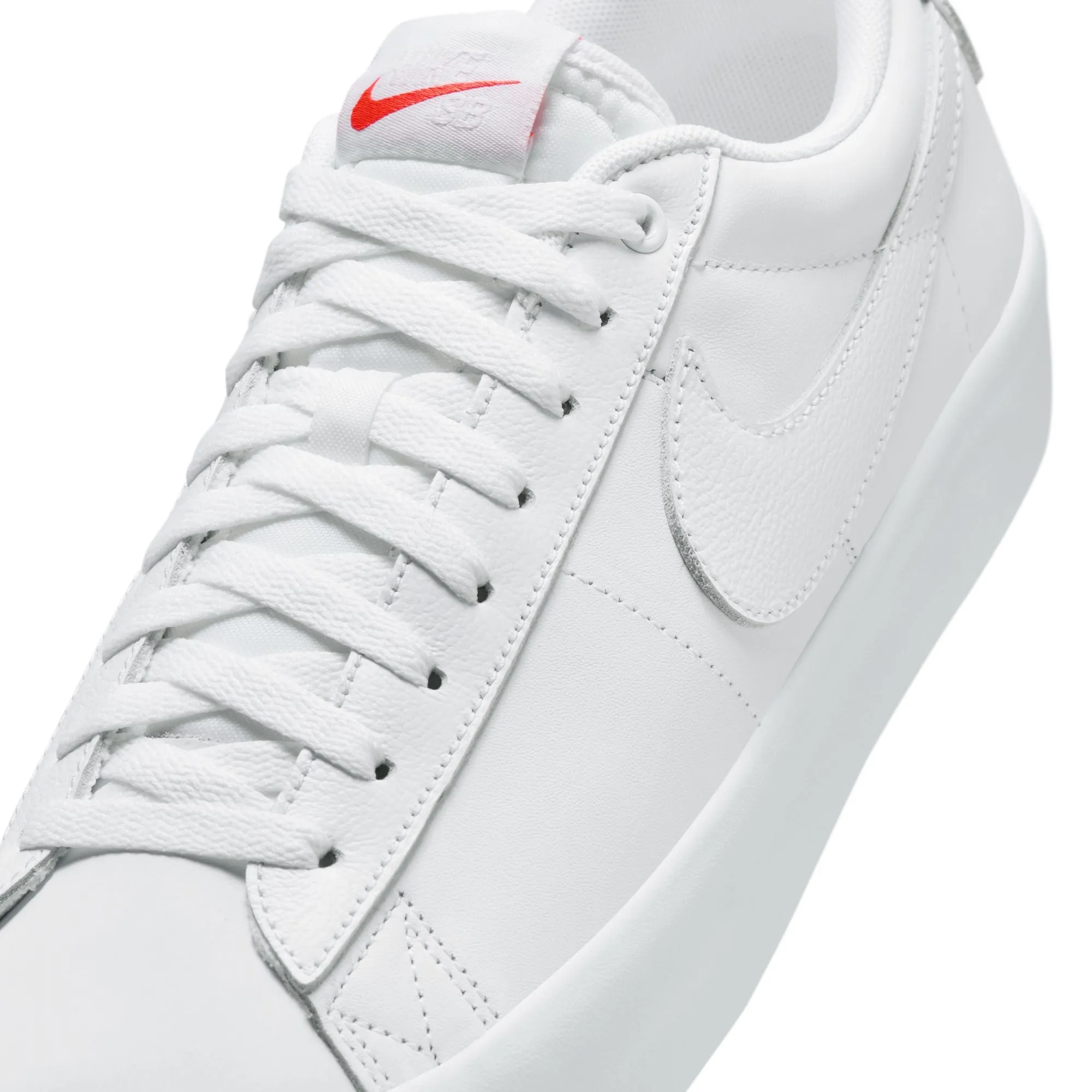Nike SB Zoom Blazer Low Pro GT ISO (White/White)