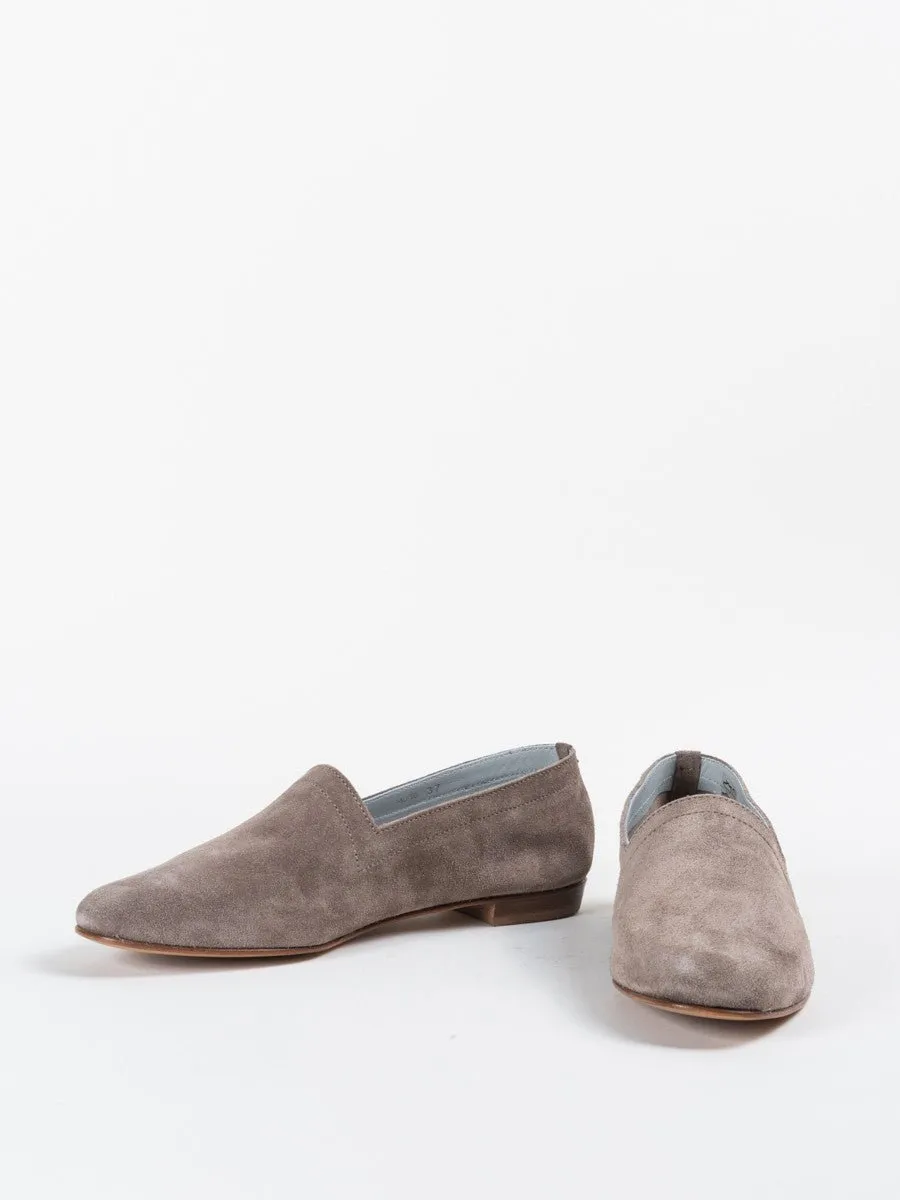 no. 10 flat - mink suede