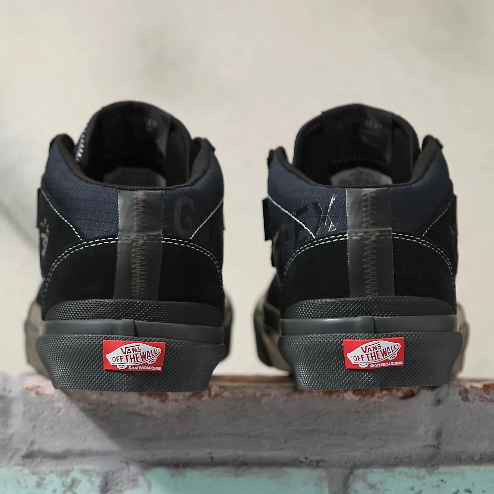 VANS Skate Half Cab '92 GTX Shoes Black