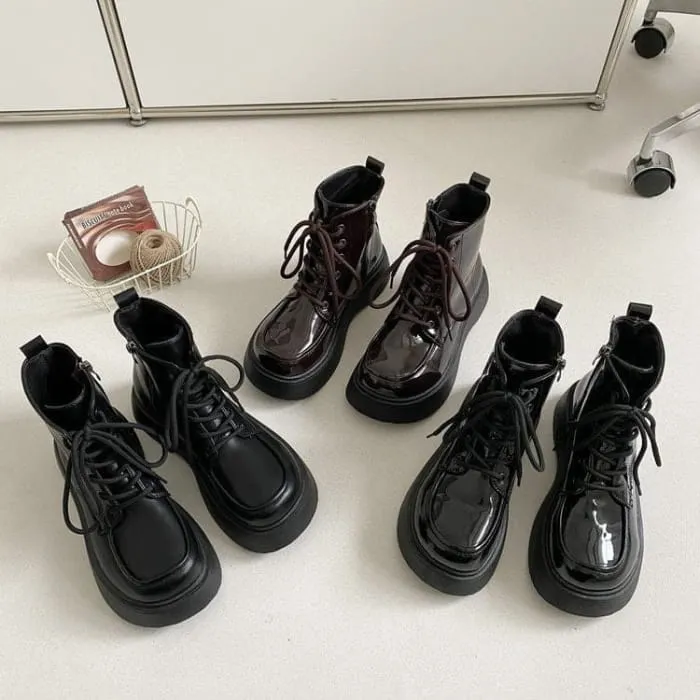 Vintage Lacquered Design Boots